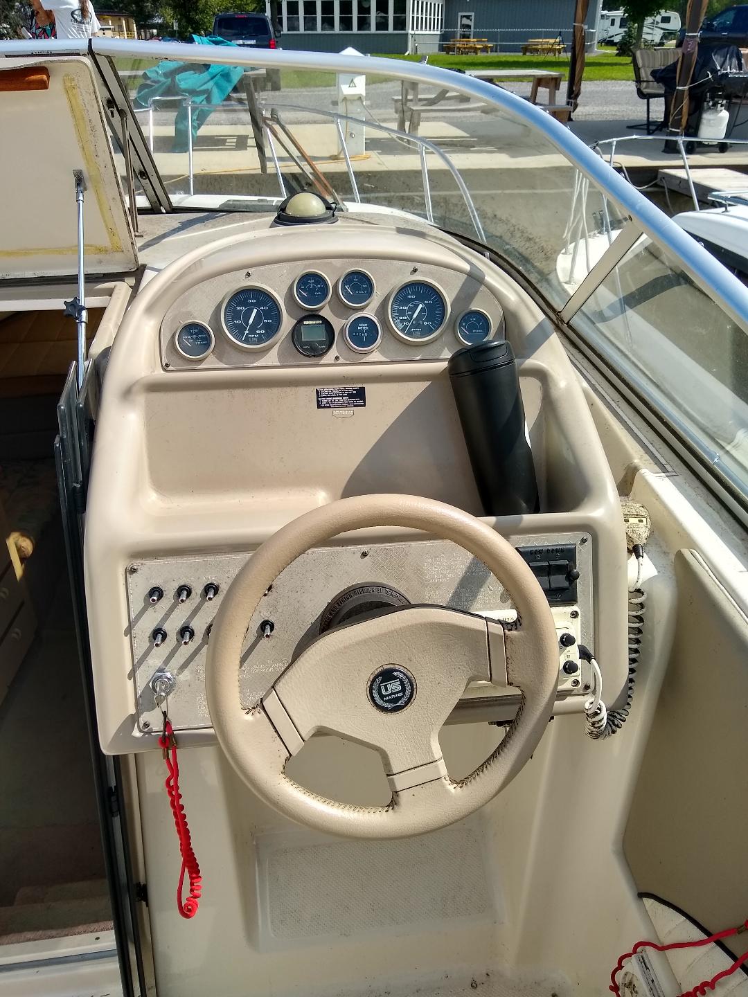 Power boats For Sale in Syracuse, New York by owner | 1995 Bayliner 2855